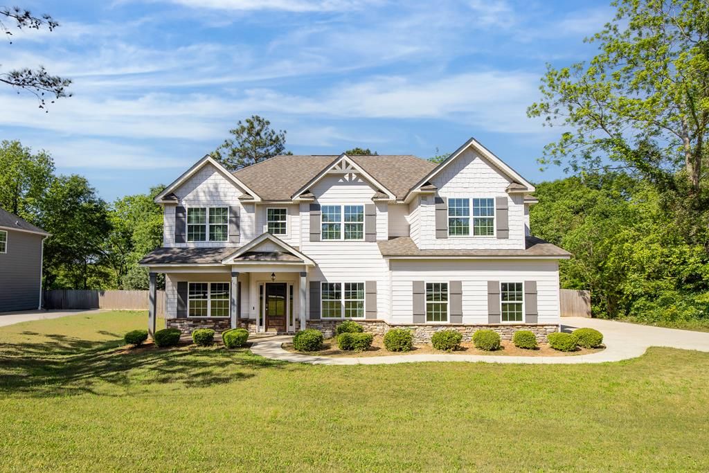 Photo of 745 Mountain View Road, HAMILTON, GA 31811 (MLS # 231385)