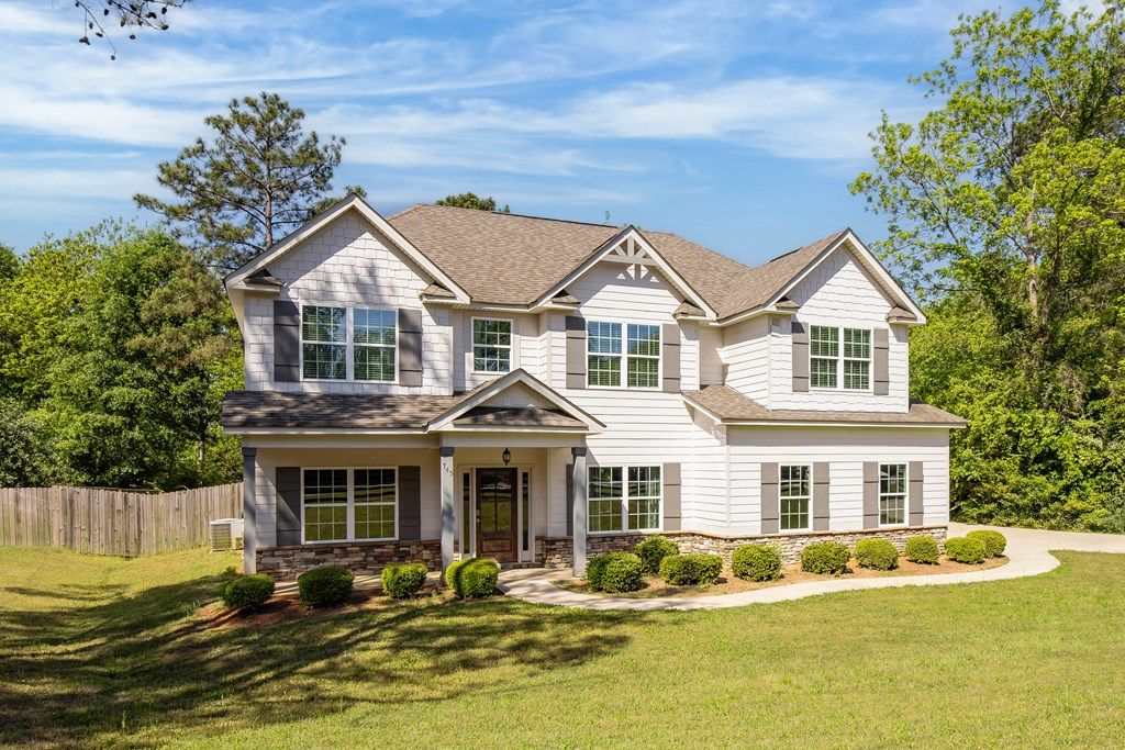 Photo of 745 Mountain View Road, HAMILTON, GA 31811 (MLS # 231385)