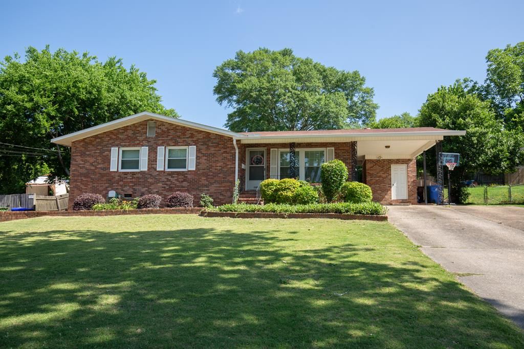 Photo of 2201 Westminster Way, COLUMBUS, GA 31904 (MLS # 231871)