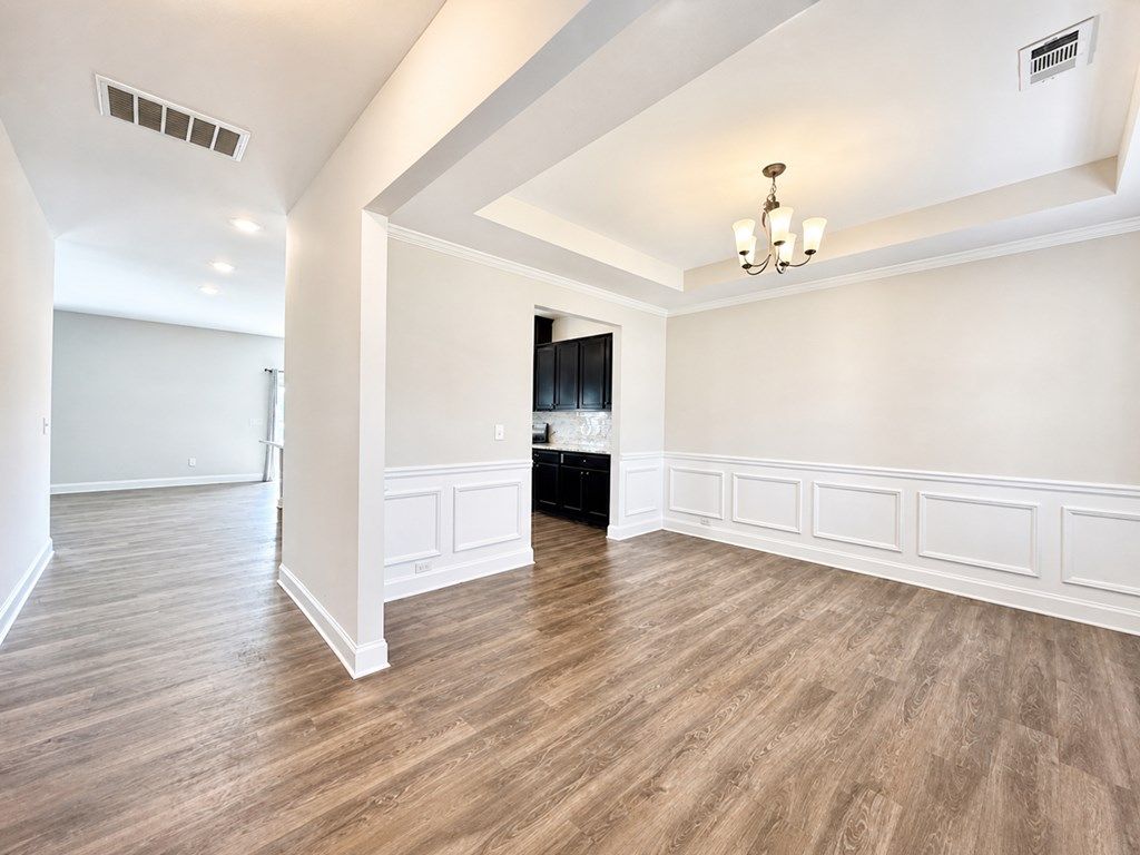 Photo of 190 Red Oak Place, SMITHS STATION, AL 36877 (MLS # 231588)