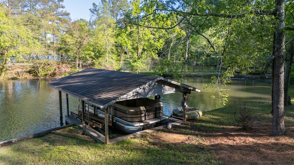 376 LEE ROAD 0785