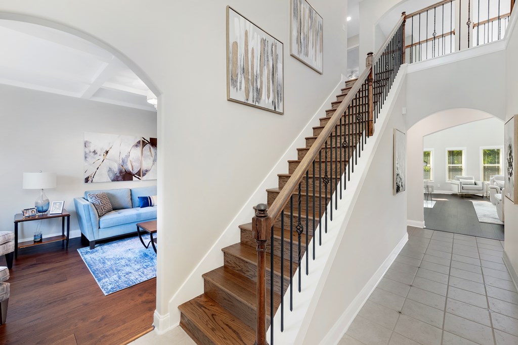 28 RIVERSIDE DRIVE