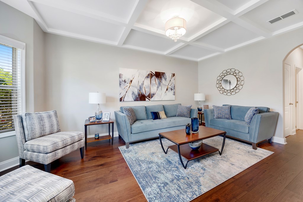 28 RIVERSIDE DRIVE
