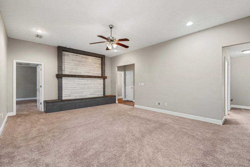 Photo of 442 Lee Road 2170, PHENIX CITY, AL 36870 (MLS # 231704)