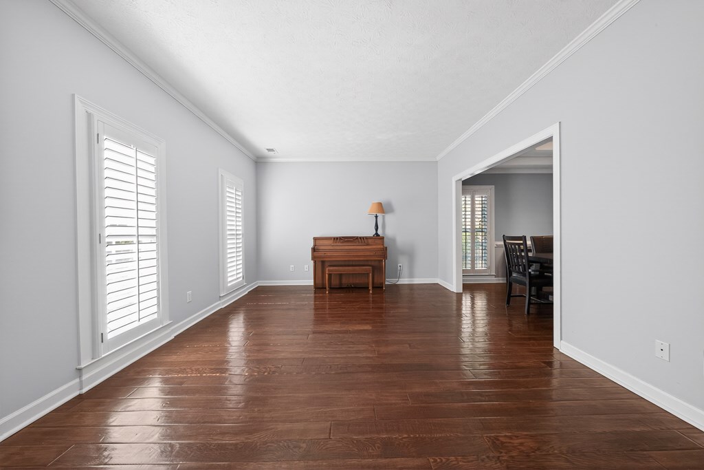 6289 BROOKSTONE BOULEVARD