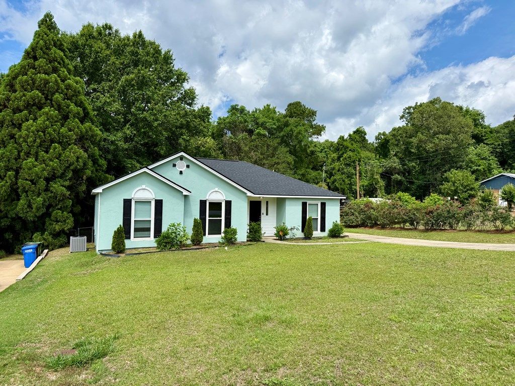 Photo of 7935 Crescent Drive, COLUMBUS, GA 31909 (MLS # 231733)