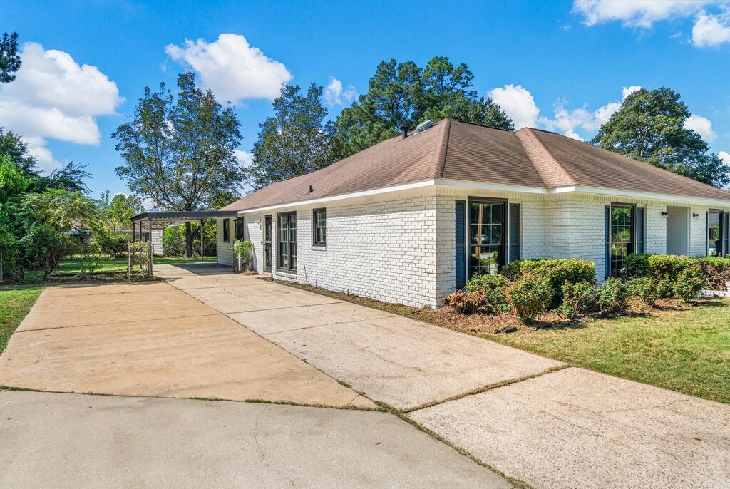 3632 REGAL DRIVE