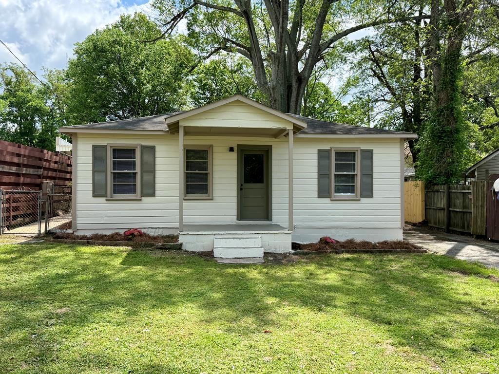 Photo of 5630 Lorenzo Road, COLUMBUS, GA 31904 (MLS # 230869)