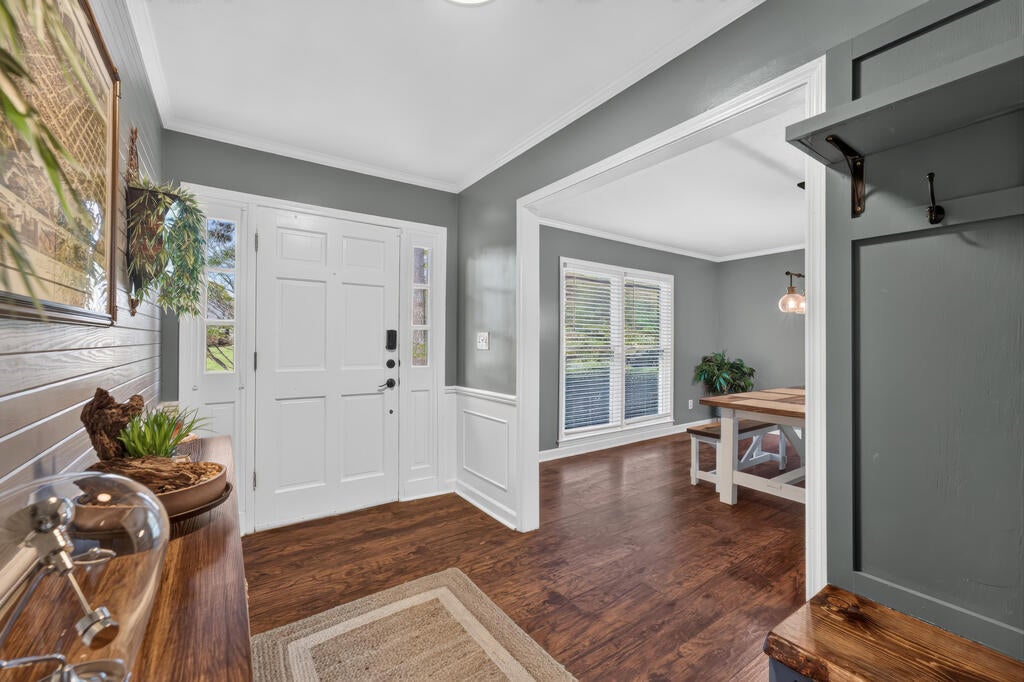6046 CHRISBIN DRIVE