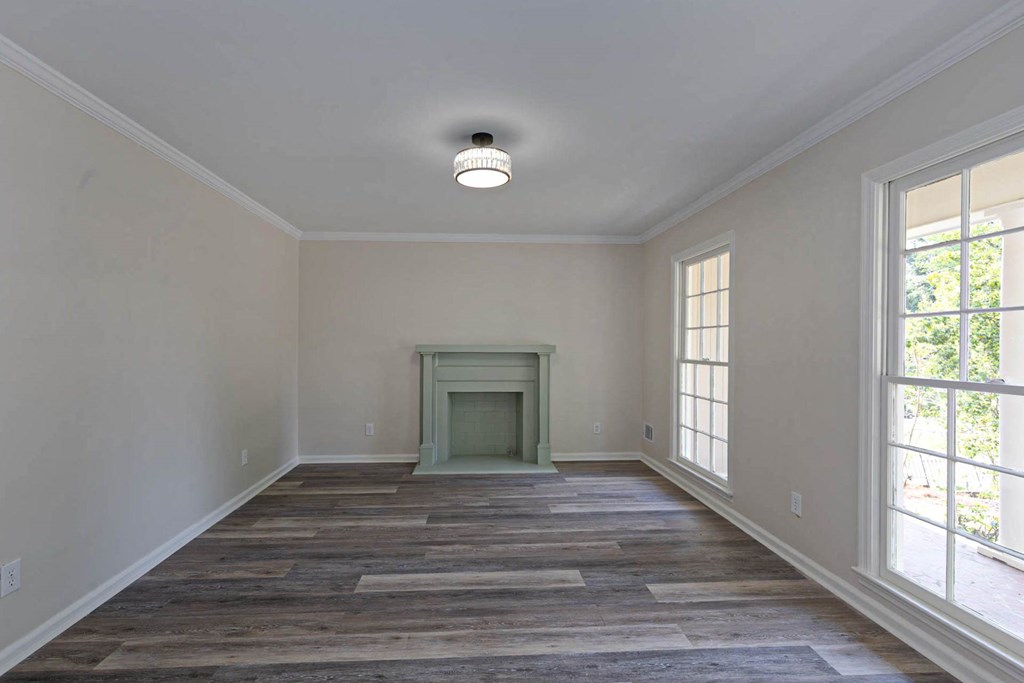 1940 SPRINGDALE DRIVE