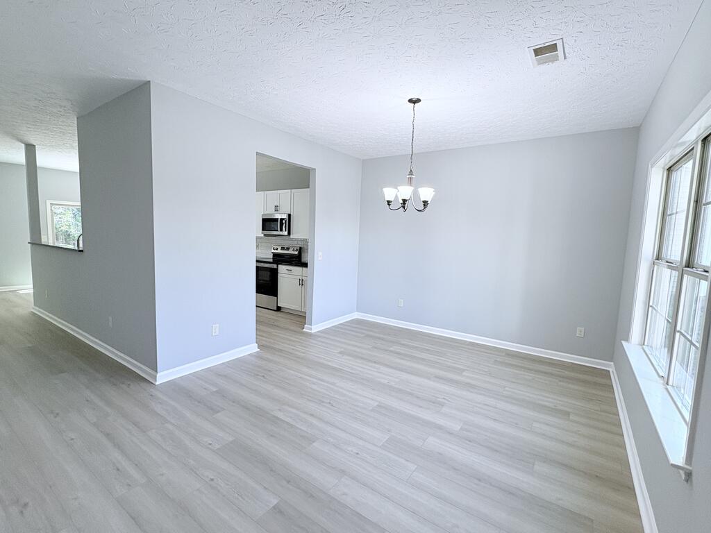 18 FOREST RIDGE LANE