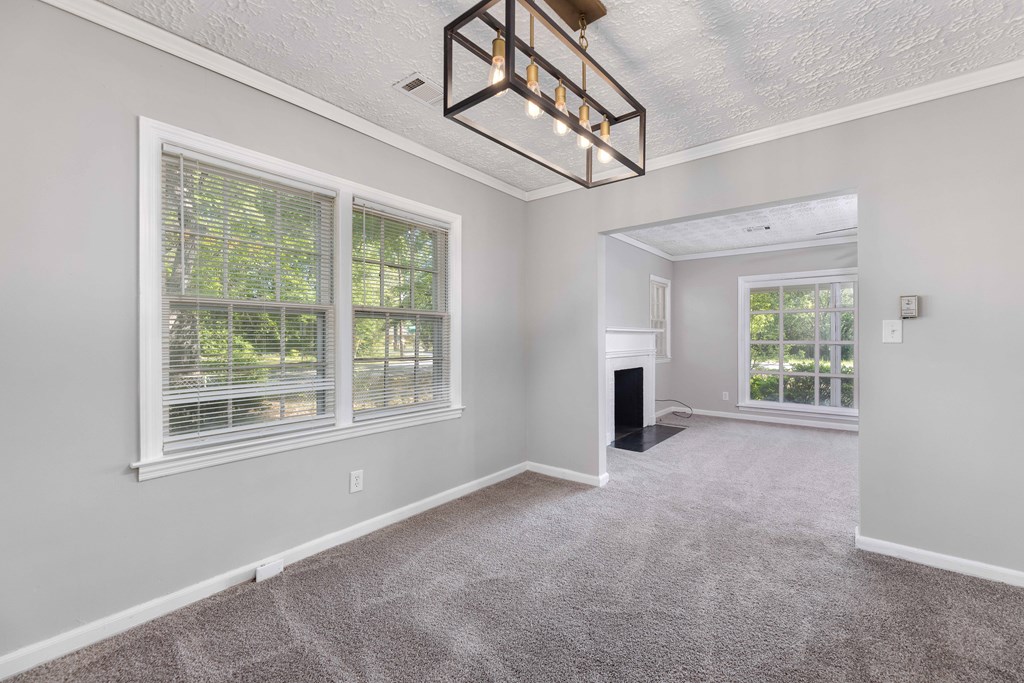 7223 WHITESVILLE ROAD