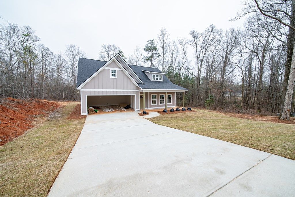Photo of 181 Twin Lakes Road, WAVERLY HALL, GA 31831 (MLS # 231549)