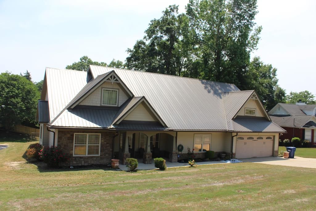 Photo of 33 Lee Road 2076, PHENIX CITY, AL 36870 (MLS # 231378)