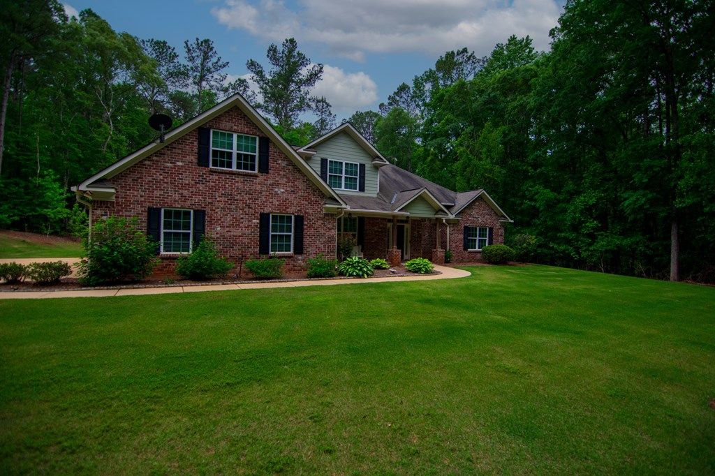 Photo of 3337 Lower Blue Springs Road, HAMILTON, GA 31811 (MLS # 231718)