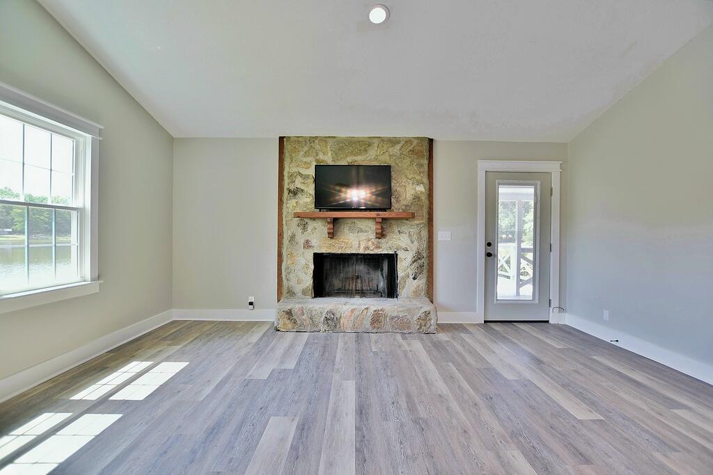104 MALLARD LANE