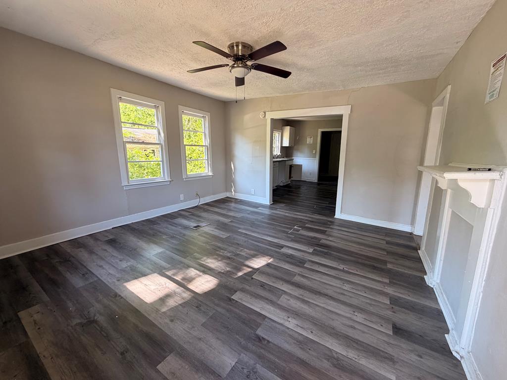 5223 THOMASON AVENUE