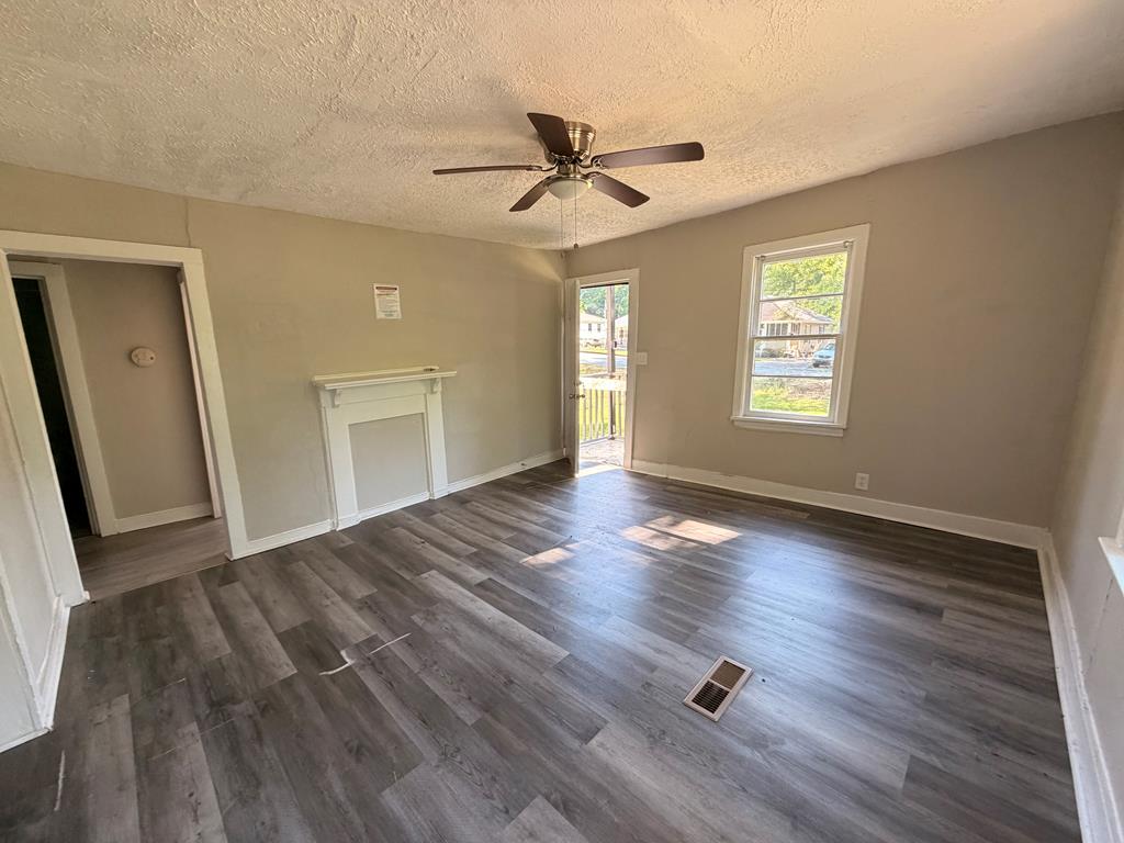 5223 THOMASON AVENUE