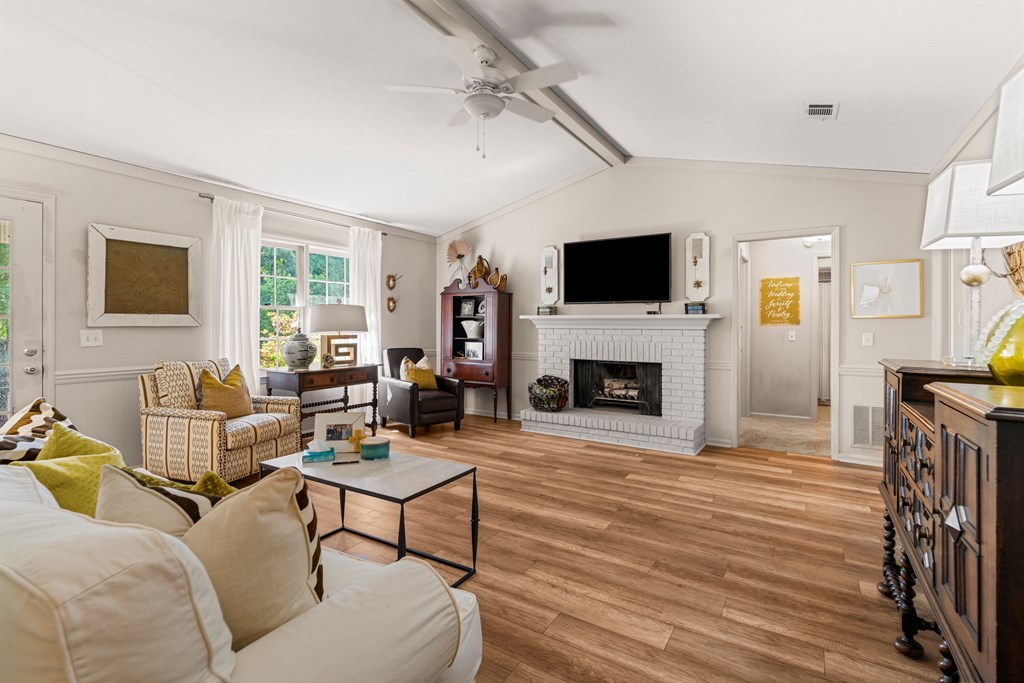 7107 THIMBLEWOOD WAY