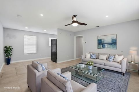 Homes For Sale - 4410 Havre Way<br/> Pensacola, FL 32505