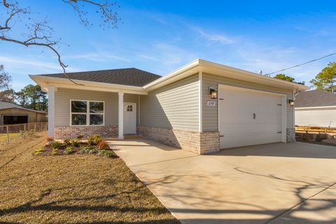 Homes For Sale - 2149 Paloma Street<br/> Navarre, FL 32566