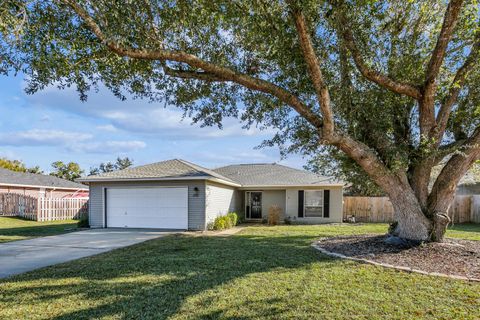 Homes For Sale - 6545 Fern Street<br/> Navarre, FL 32566