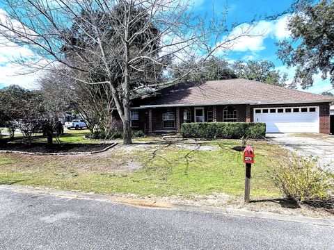 Homes For Sale - 2775 Riverside Landing Drive<br/> Navarre, FL 32566