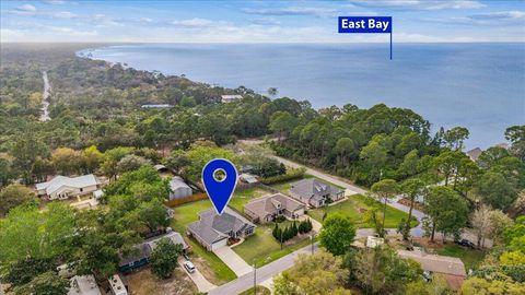 Homes For Sale - 1911 Ladybird Lane<br/> Santa Rosa County, Gulf Breeze, FL 32563