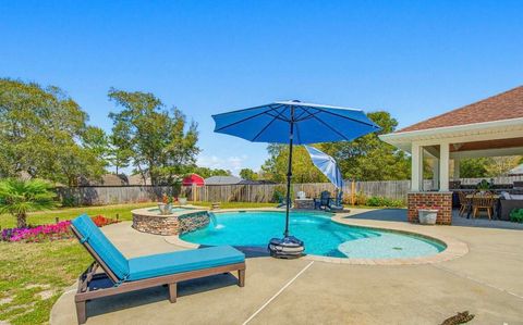 Homes For Sale - 6528 Fairmont Street<br/> Navarre, FL 32566