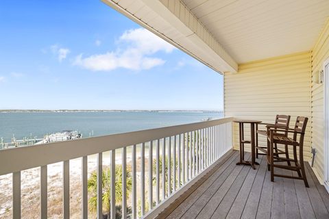 Townhouse For Sale - 1440 Paradise Point Drive #UNIT 6<br/> Navarre, FL 32566