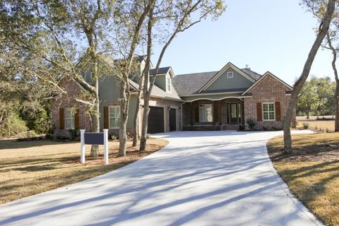 Homes For Sale - 2938 Pga Boulevard<br/> Navarre, FL 32566