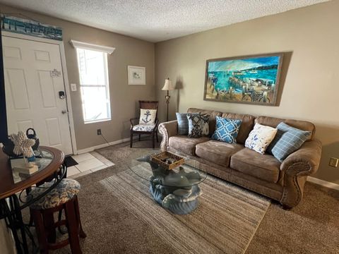 Condo For Sale - 1301 Redwood Ln #H<br/> Gulf Breeze, FL 32563