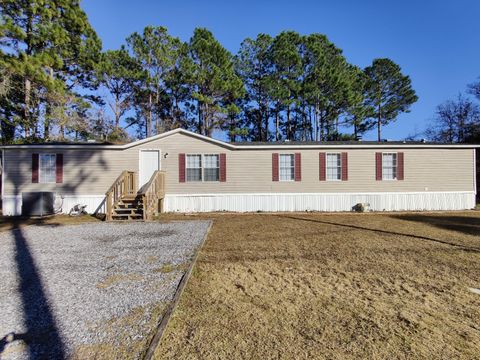 Mobile Home For Sale - 2226 Jeannie Street<br/> Navarre, FL 32566