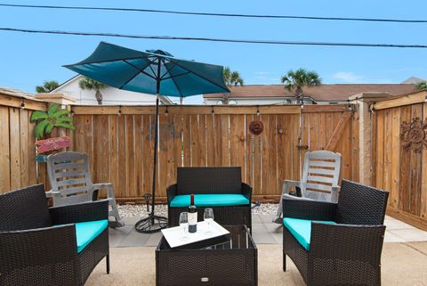 Townhouse For Sale - 8443 Gulf Boulevard #APT E23<br/> Navarre, FL 32566