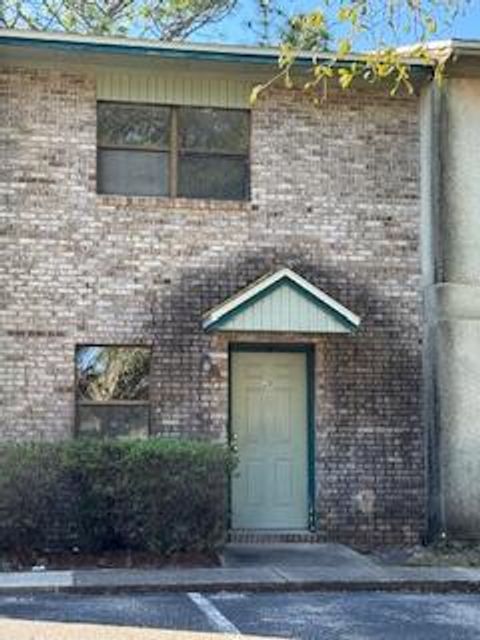 Homes For Sale - 696 Tyner Street #20<br/> Fort Walton Beach, FL 32547