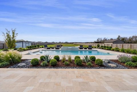 Townhouse For Sale - 2683 Molino Bridge Road<br/> Milton, FL 32571