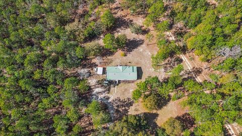 Mobile Home For Sale - 7717 Koinonia Place<br/> Holt, FL 32564