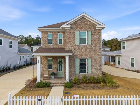Homes For Sale - 204 Red Deer Run<br/> Niceville, FL 32578
