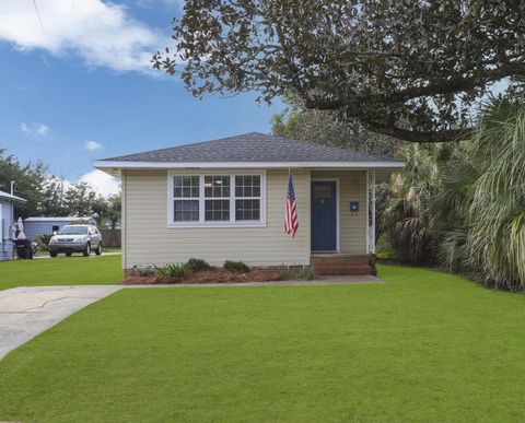 Homes For Sale - 2807 E Brainerd Street<br/> Escambia County, Pensacola, FL 32503