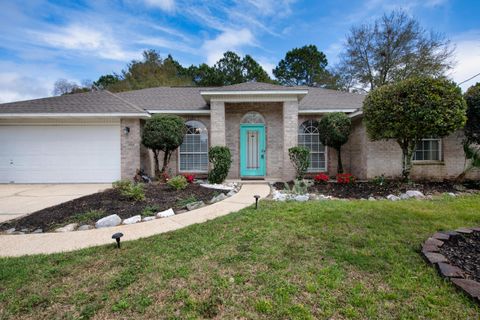 Homes For Sale - 2706 Riverside Landing Drive<br/> Navarre, FL 32566