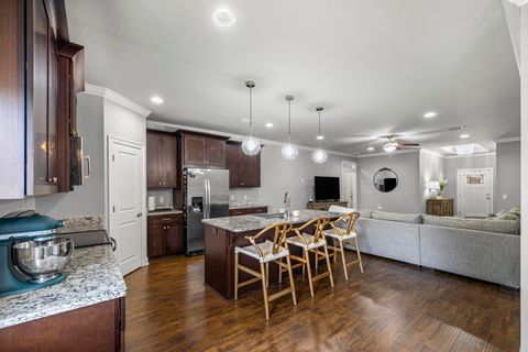 Homes For Sale - 2136 Nina Street<br/> Navarre, FL 32566