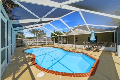 Homes For Sale - 6413 Red Heron Court<br/> Santa Rosa County, Gulf Breeze, FL 32563