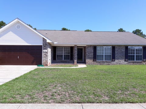 Homes For Rent - 8204 Cosica Boulevard<br/> Santa Rosa County, Navarre, FL 32566