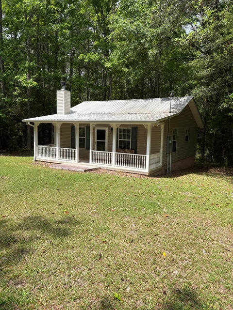 Homes For Sale - 255 Wit's End Lane<br/> Walton County, DeFuniak Springs, FL 32435