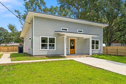 Homes For Sale - 440 Western Pines Road<br/> Escambia County, Cantonment, FL 32533