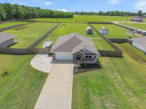 Homes For Sale - 7821 Marion Way<br/> Pace, FL 32571