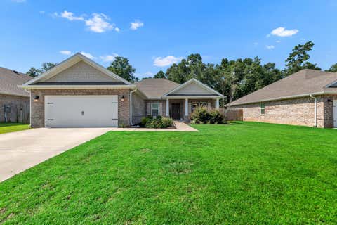 Homes For Sale - 6203 Carson Drive<br/> Milton, FL 32570