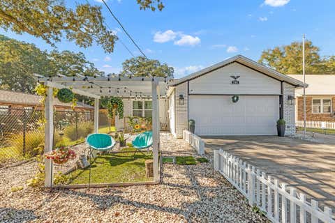 Homes For Sale - 706 Lloyd Street<br/> Fort Walton Beach, FL 32547
