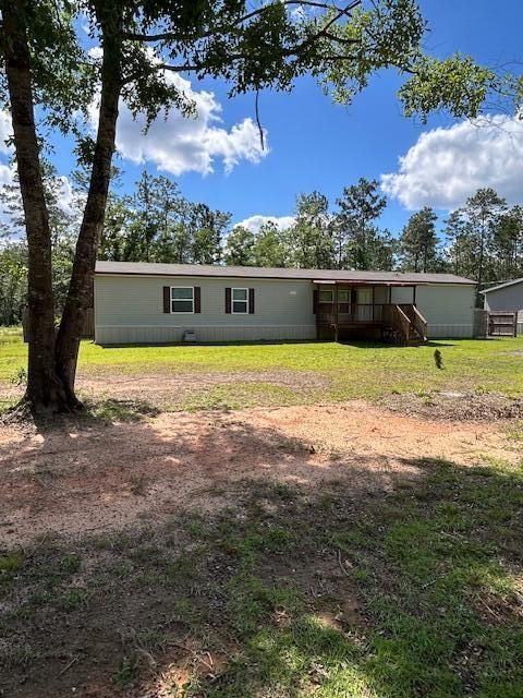 Mobile Home For Sale - 5327 Bodega Drive<br/> Milton, FL 32583