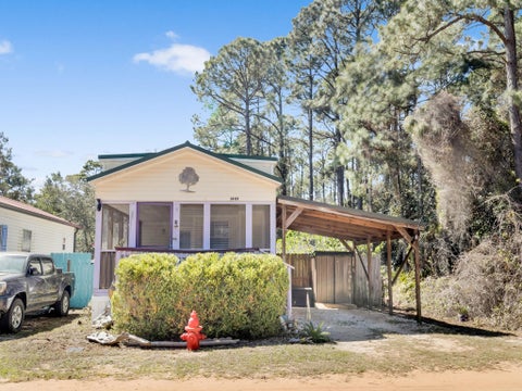 Mobile Home For Rent - 1449 Suncrest Street<br/> Gulf Breeze, FL 32563